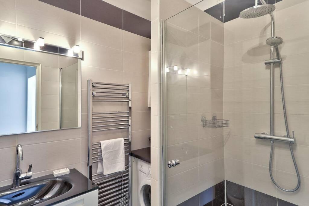 L29 Lenval Beach At 1Min Walk To Sea Front Ac Balcony Nice Exterior foto