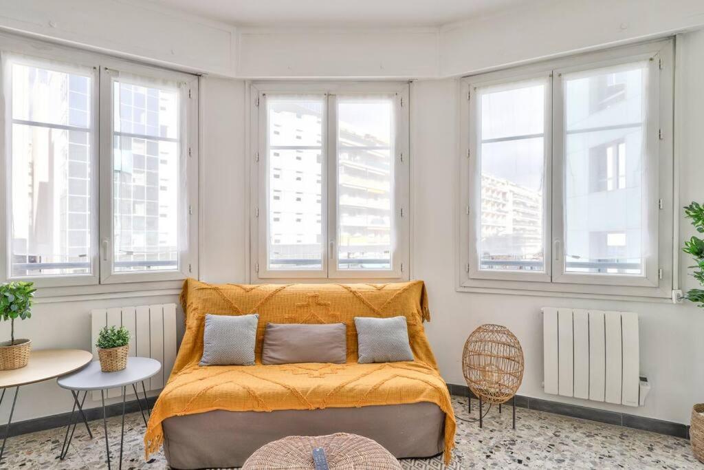 L29 Lenval Beach At 1Min Walk To Sea Front Ac Balcony Nice Exterior foto